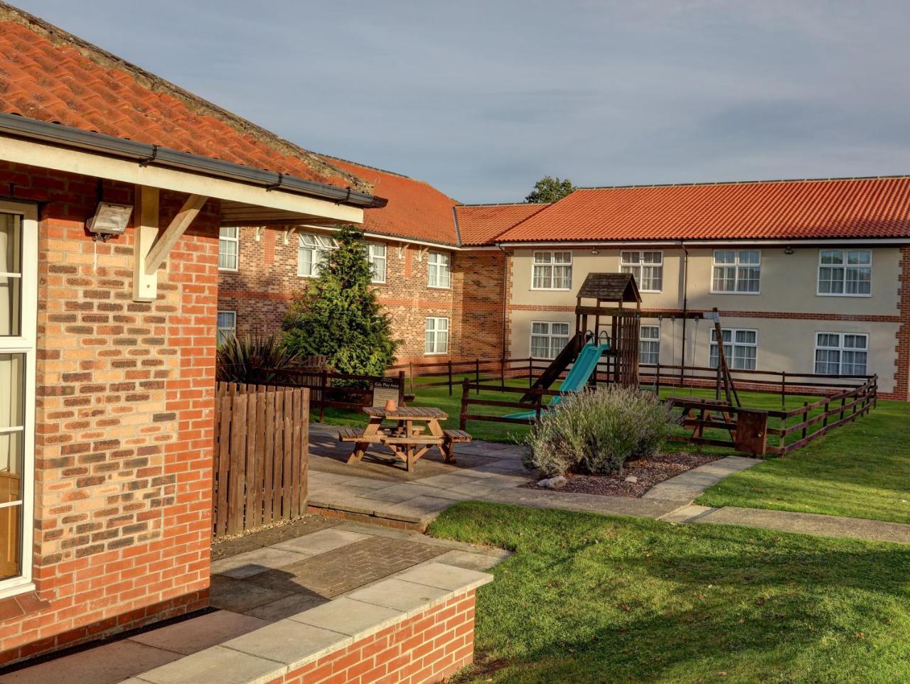 Hotel Allerton Court 3*